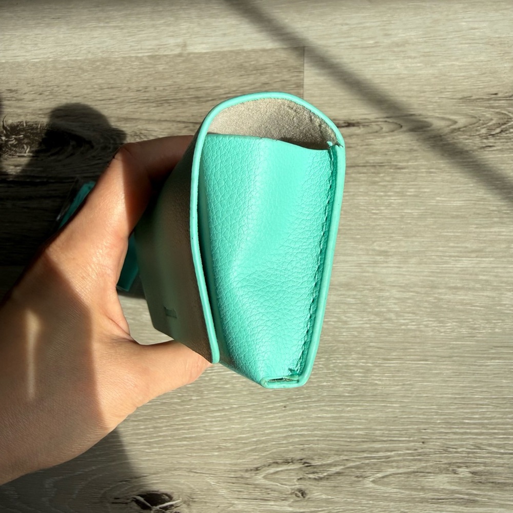 Tiffany & Co. Glasses Case and Wipe Cloth, Aqua Blue - Picture 10 of 17